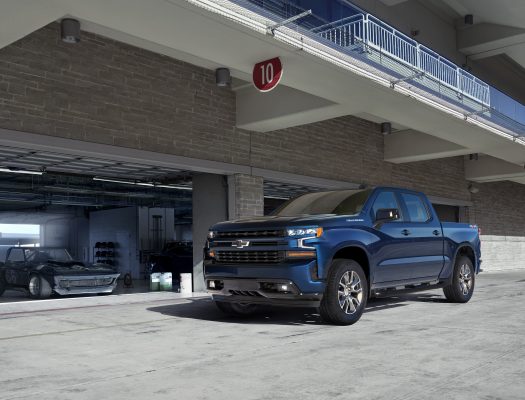 The all-new 2019 Silverado RST (new trim for 2019) brings a street-performance appearance to the LT, with body-color trim, full LED lighting (foglamps, headlamps and taillamps) and up to 22-inch wheels with all-season tires.