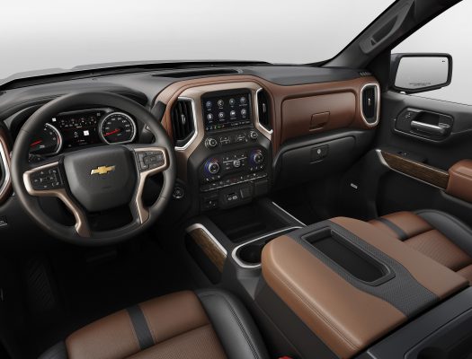 The all-new 2019 Silverado High Country interior features more passenger room, more storage space and more functionality — all the things that customers were clear they want. Every surface has been designed for function and ergonomics, from the rotary knob textures to the infotainment screen angle.