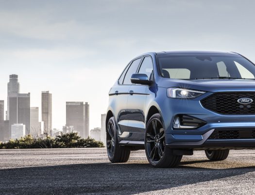 Edge ST features superior handling and braking, ST-tuned sport suspension, Sport Mode, new quick-shifting 8-speed transmission, standard all-wheel-drive, and the most powerful V6 engine in its class.