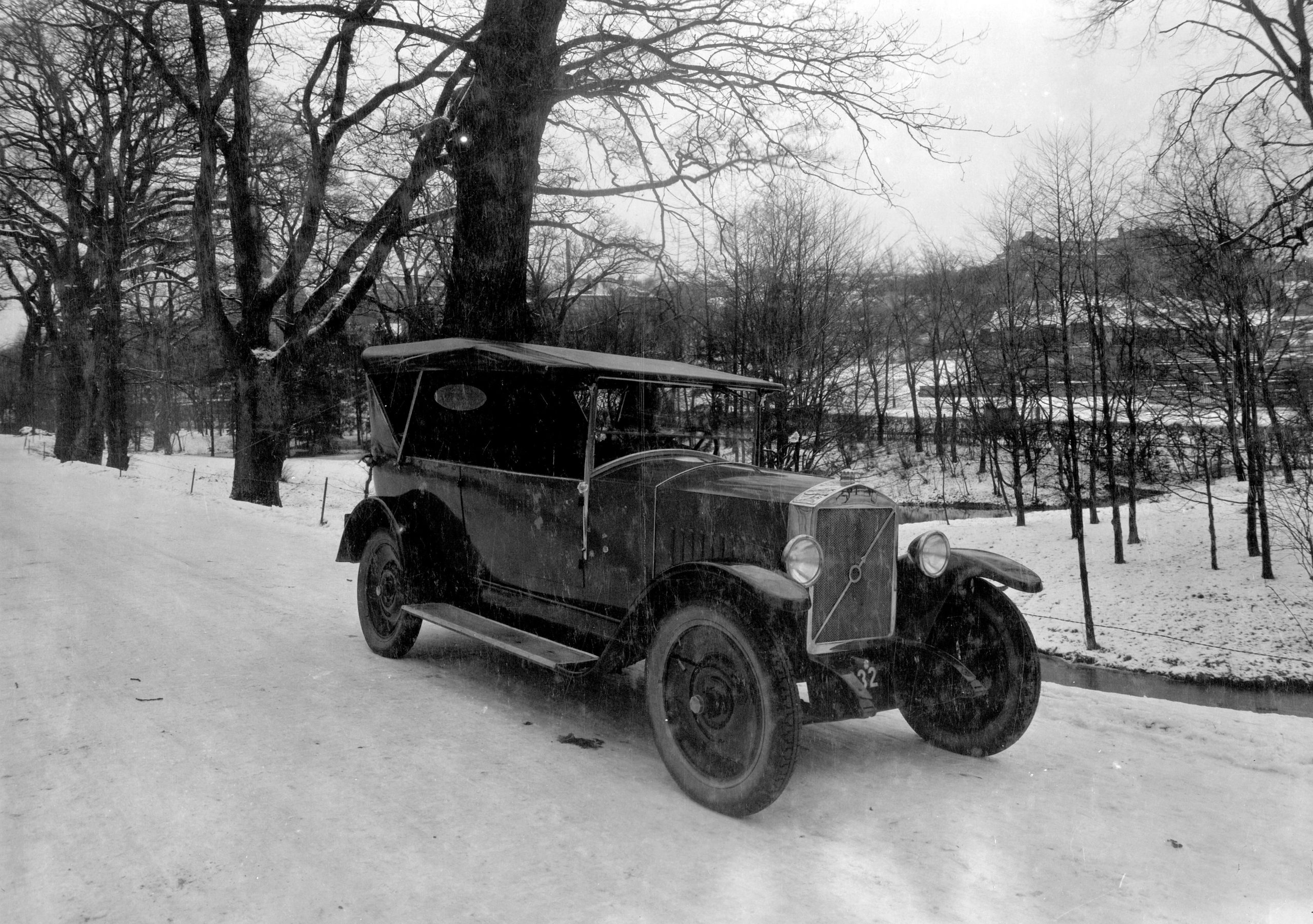 Volvo ÖV4 (1927 – 1929)